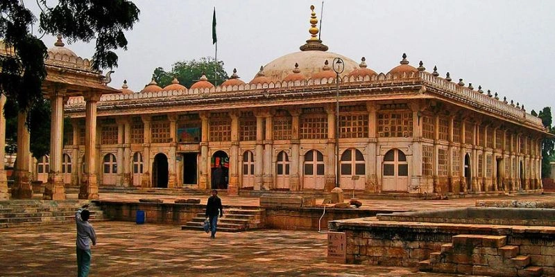 Emirates Airlines Ahmedabad Office in India