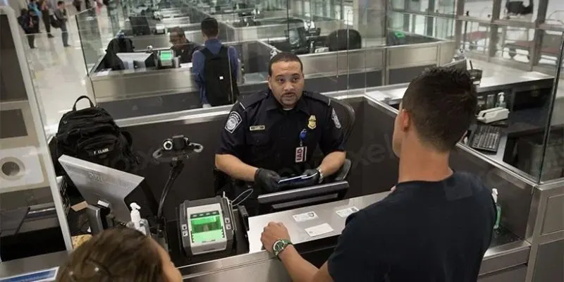 What Does It Mean When a Green Card Applicant Detained Airport?